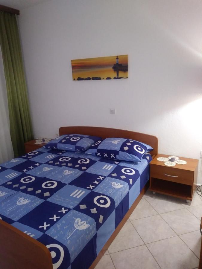 Apartments Soljacic Bol Buitenkant foto